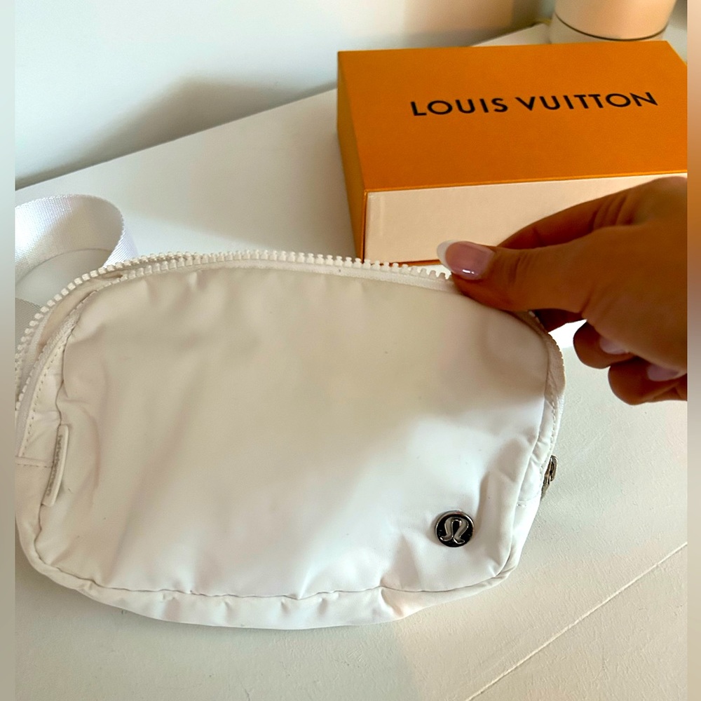 Lululemon fanny pack/belt bag